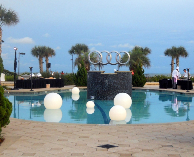 Плавающие светильники шары для водоемов и бассейнов
